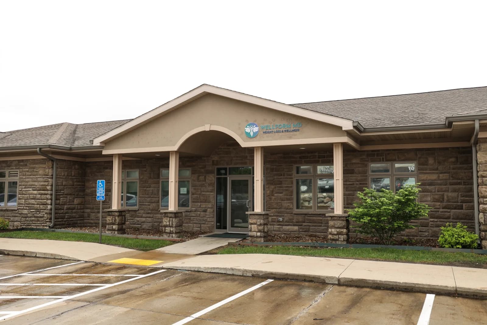 The WellForm MD clinic exterior in Ankeny, Iowa