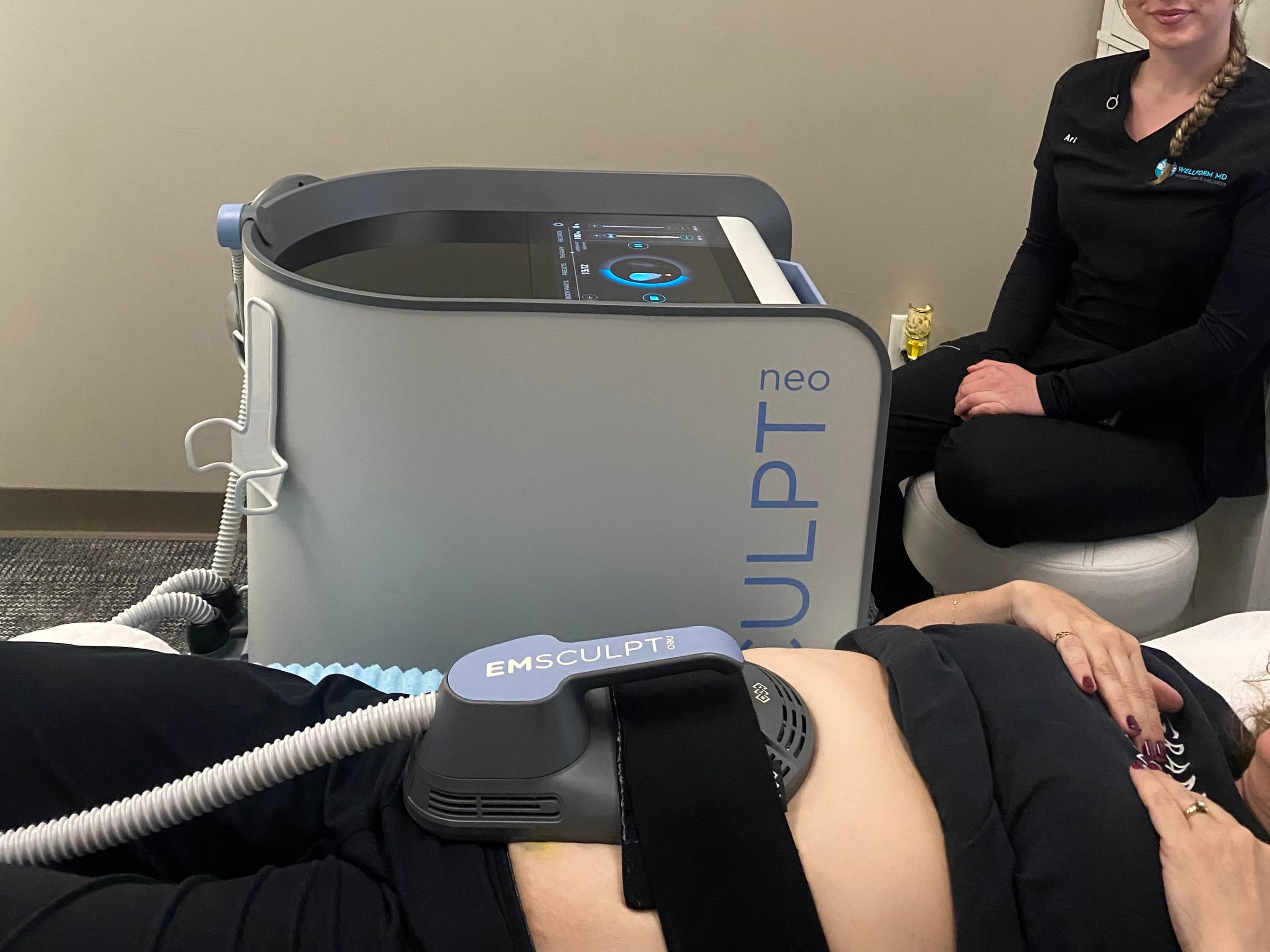 EMSCULPT NEO treatment at WellForm MD
